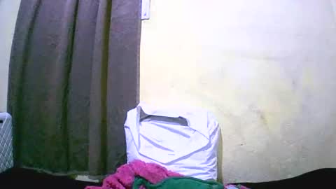 lutchia online show from 6, 10, 2025