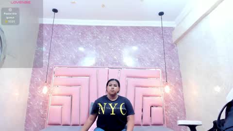 Snapshot of luu_adams chatting on 26, 4, 2026 Luu online show from 26, 4, 2026