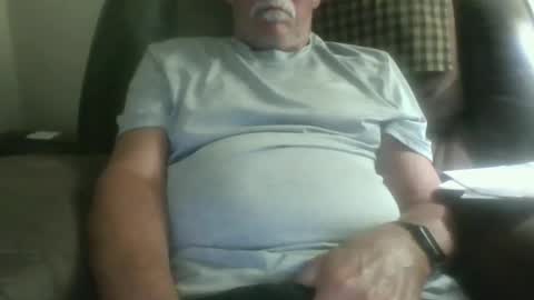 Snapshot of luv269er chatting on 9, 11, 2025 luv269er online show from 9, 11, 2025