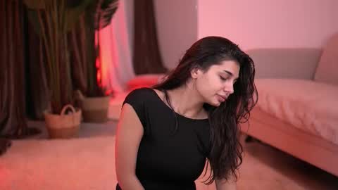 Snapshot of luvcaprice chatting on 23, 11, 2025 Caprice online show from 23, 11, 2025