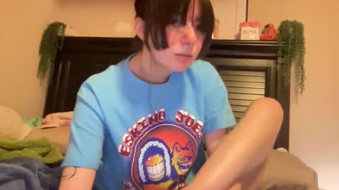 luvrxstarx online show from 8, 4, 2026