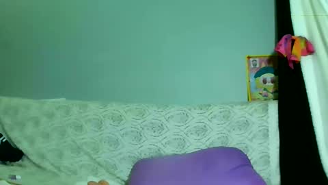 Bee Bee online show from 7, 3, 2025