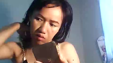 Bee Bee online show from 14, 10, 2025