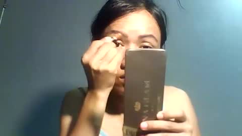 Bee Bee online show from 20, 3, 2026