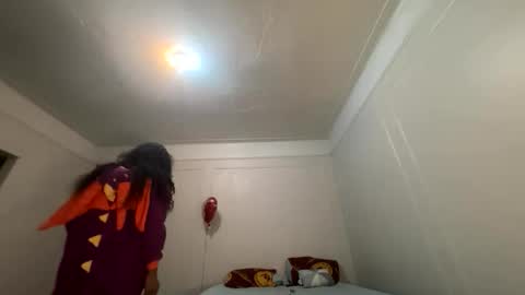 luvvlee online show from 4, 2, 2026