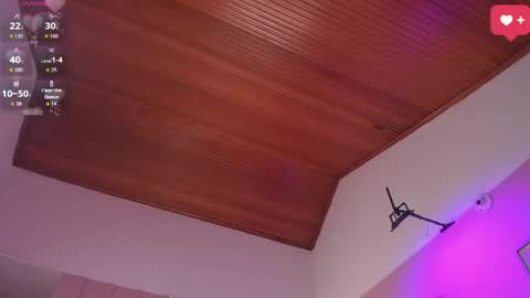 lux_bitchx online show from 1, 4, 2026