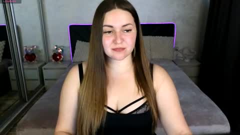 lux_lizz online show from 27, 4, 2026