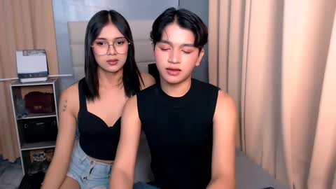 queen lux online show from 12, 3, 2025