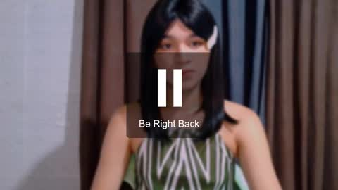 queen lux online show from 15, 1, 2026