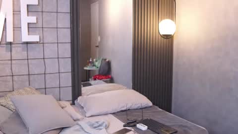 Luxa  online show from 2, 4, 2026