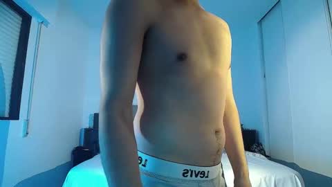 Snapshot of luxanee chatting on 1, 10, 2025 luxanee online show from 1, 10, 2025