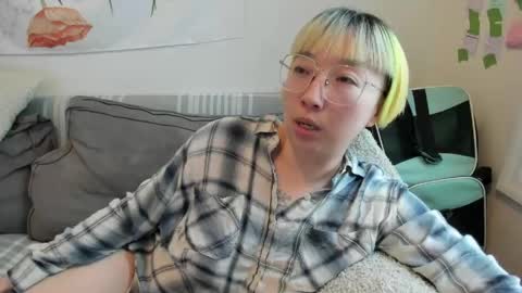 Snapshot of luxgray chatting on 2, 6, 2026 LuxGray online show from 2, 6, 2026