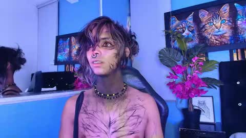 Snapshot of luxiel_ chatting on 15, 11, 2025 Luxiel 3 online show from 15, 11, 2025