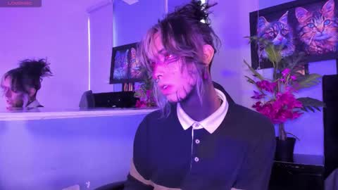 Snapshot of luxiel_ chatting on 19, 11, 2025 Luxiel 3 online show from 19, 11, 2025