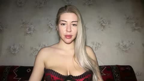 Snapshot of luxsonyastar chatting on 18, 2, 2026 LuxSonyaStar online show from 18, 2, 2026