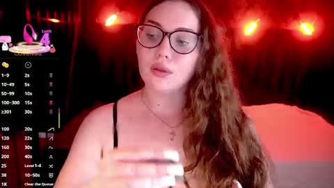 Snapshot of luxsopphia_ chatting on 11, 6, 2026 luxsopphia_ online show from 11, 6, 2026