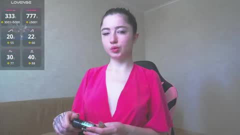 Snapshot of luxuryalma18 chatting on 26, 4, 2026 Alma online show from 26, 4, 2026