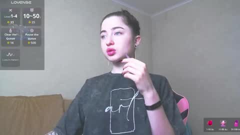 Snapshot of luxuryalma18 chatting on 11, 5, 2026 Alma online show from 11, 5, 2026