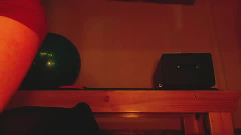 Snapshot of luxurydivine chatting on 30, 5, 2026 Liss online show from 30, 5, 2026