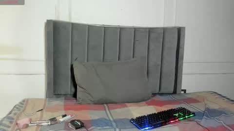 Tommy and Polly online show from 7, 1, 2026