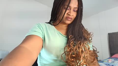 Snapshot of luxy_benet chatting on 3, 4, 2026 Big Benet online show from 3, 4, 2026