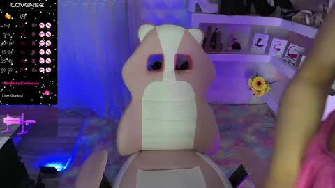 Snapshot of luz_celeste_ chatting on 8, 2, 2025 Luz online show from 8, 2, 2025