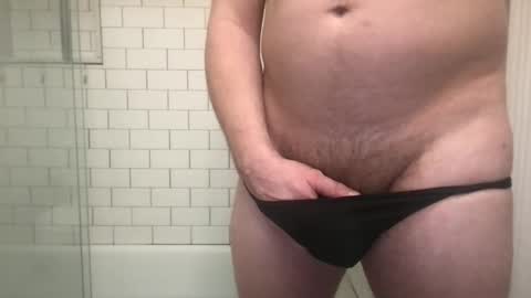 lvguynextdoor440656 online show from 15, 12, 2025