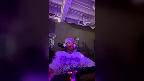 Snapshot of lxrdhxkvgemvsterjuice chatting on 1, 5, 2026 lxrdhxkvgemvsterjuice online show from 1, 5, 2026