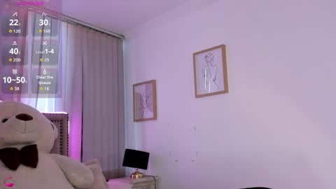 Snapshot of lya_brown chatting on 27, 5, 2026 lya_brown online show from 27, 5, 2026