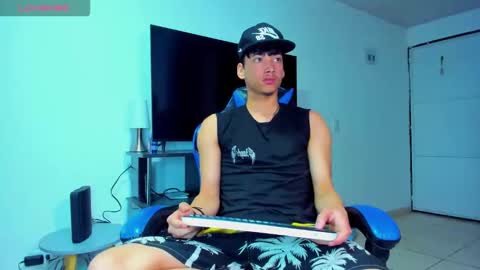 Snapshot of lyam_russo chatting on 13, 5, 2026 Lyam online show from 13, 5, 2026