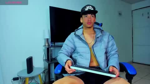 Snapshot of lyam_russo chatting on 15, 5, 2026 Lyam online show from 15, 5, 2026