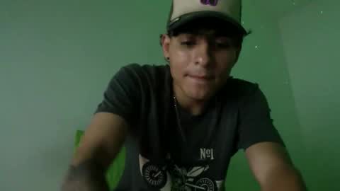 Snapshot of lyan_master_ chatting on 4, 11, 2025 Lyan online show from 4, 11, 2025