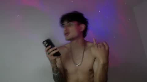 Snapshot of lyan_master_ chatting on 16, 11, 2025 Lyan online show from 16, 11, 2025