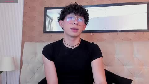 Snapshot of lyan_twink chatting on 29, 4, 2026 Lyan online show from 29, 4, 2026