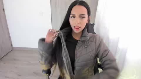 Snapshot of lyanna_cb chatting on 21, 10, 2025 Lyanna online show from 21, 10, 2025