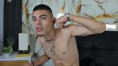 TELL ME LYCAN online show from 31, 5, 2026