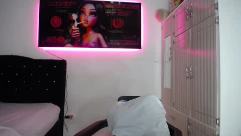 Snapshot of lyda20 chatting on 9, 10, 2025 lyda online show from 9, 10, 2025