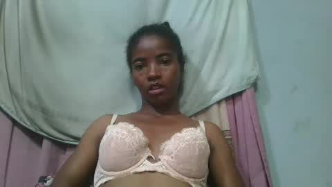lydie856696 online show from 2, 5, 2026