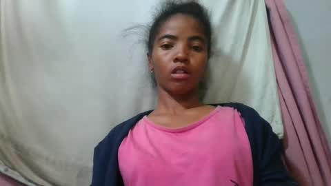 lydie856696 online show from 17, 6, 2026