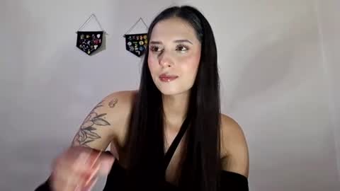 Snapshot of lyla205 chatting on 13, 7, 2026 lyla online show from 13, 7, 2026