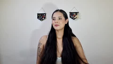 Snapshot of lyla205 chatting on 17, 7, 2026 lyla online show from 17, 7, 2026