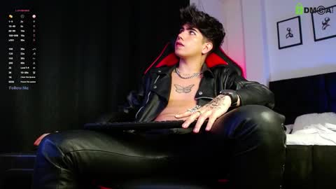 Snapshot of lylebennett_ chatting on 6, 3, 2026 Lyle Bennett Freelance Model online show from 6, 3, 2026