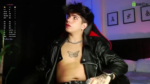 Snapshot of lylebennett_ chatting on 23, 3, 2026 Lyle Bennett Freelance Model online show from 23, 3, 2026