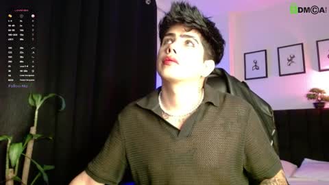 Snapshot of lylebennett_ chatting on 30, 3, 2026 Lyle Bennett Freelance Model online show from 30, 3, 2026