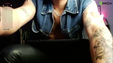 Snapshot of lylebennett_ chatting on 31, 3, 2026 Lyle Bennett Freelance Model online show from 31, 3, 2026