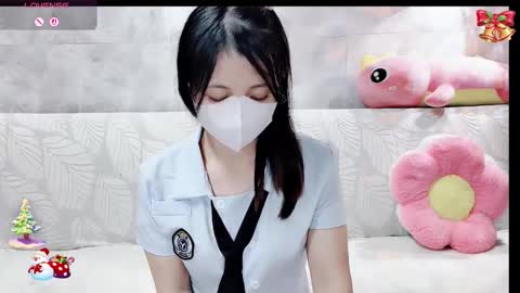 Snapshot of lyly_baby chatting on 15, 12, 2025 lyly_baby online show from 15, 12, 2025