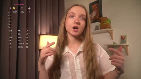 Snapshot of lyly_bambi chatting on 1, 2, 2025 Lyly bambi online show from 1, 2, 2025