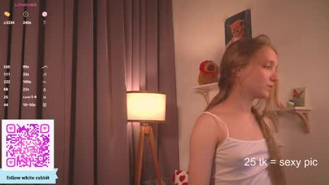 Snapshot of lyly_bambi chatting on 22, 2, 2025 Lyly bambi online show from 22, 2, 2025