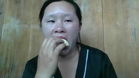 lylymai online show from 12, 9, 2025