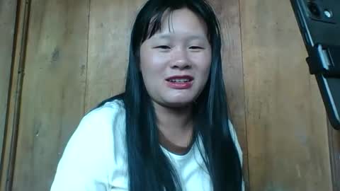 lylymai online show from 6, 10, 2025